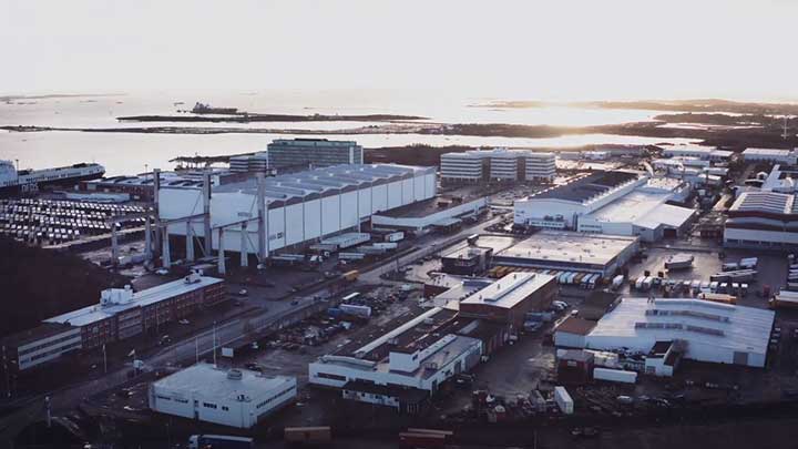 arial-shot-of-MAN-Cryo-in-Gothenburg