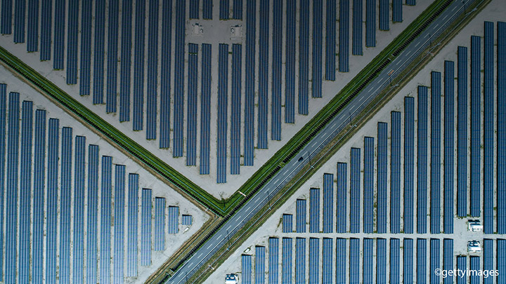 Dteaser_large-fields-filled-with-solar-panels