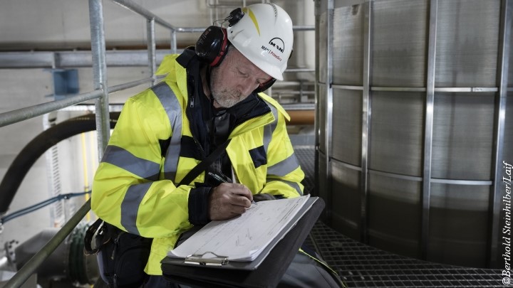 Inspecting the delivered machinery at the combined heat and power plant