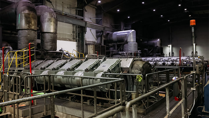 MAN48-60-engines MAN 48/60 engines in a power plant